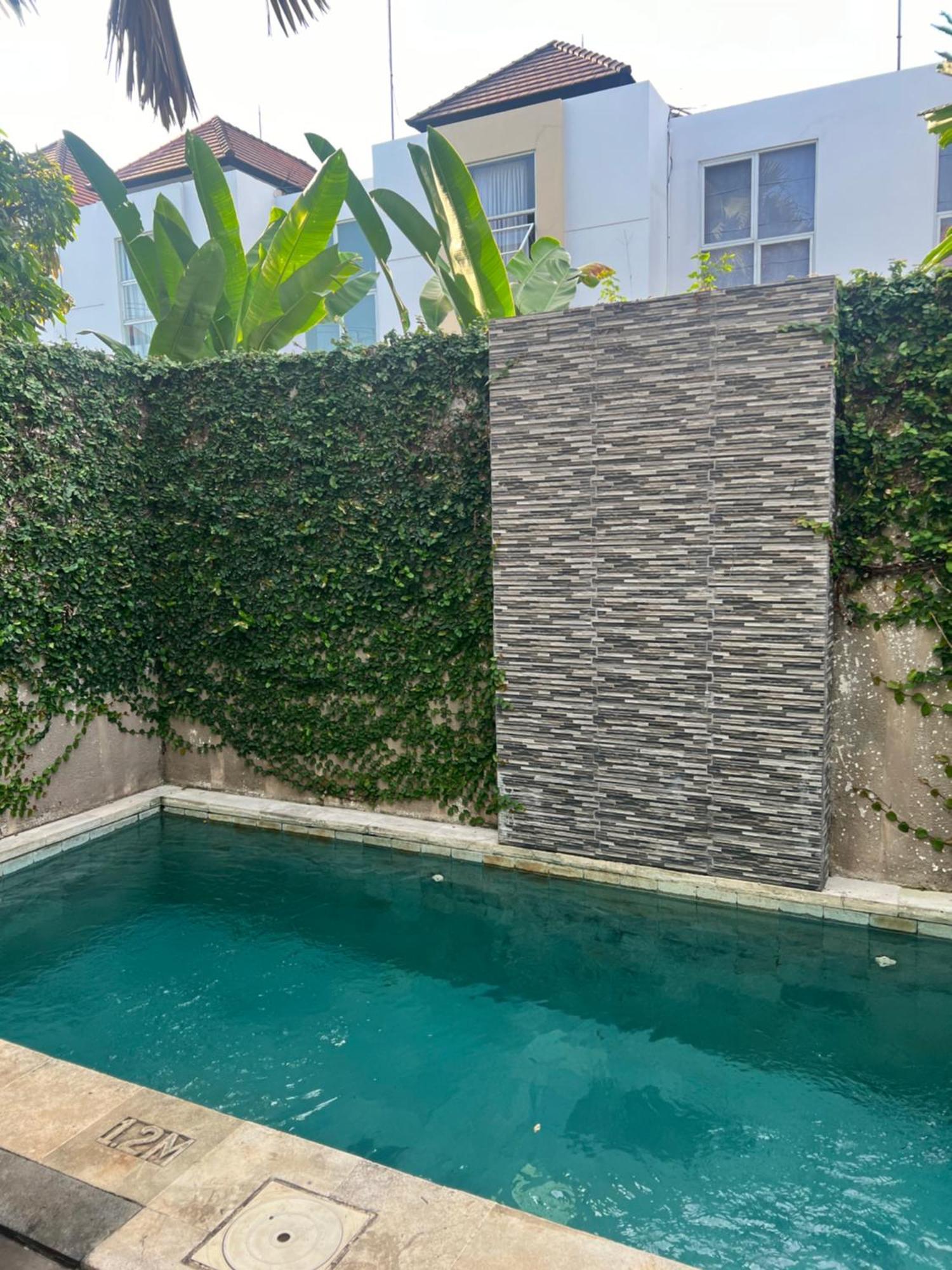 Alergia * Seminyak (Bali)
